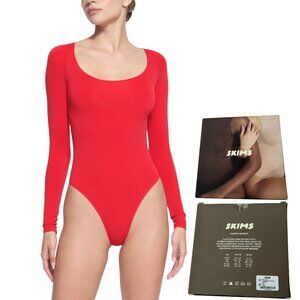 SKIMS Essential Long Sleeve Scoop Bodysuit Fire 4X/5X
